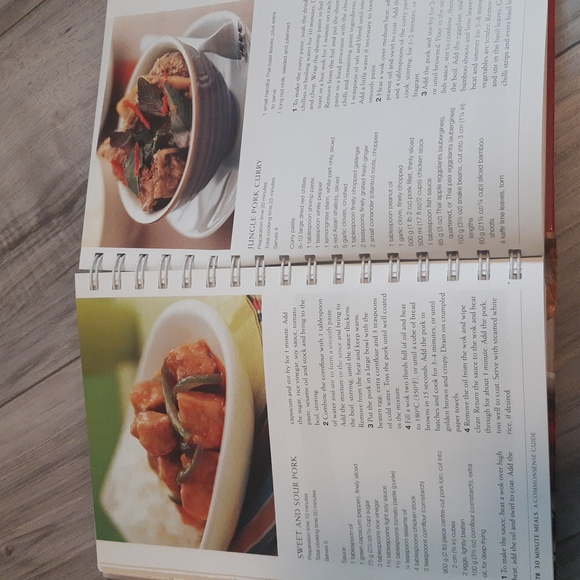 💫3/$18!💫 30 Minute Meals Hardcover Cookbook - Picture 6 of 8